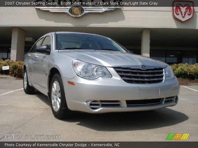 2007 Chrysler Sebring Sedan in Bright Silver Metallic