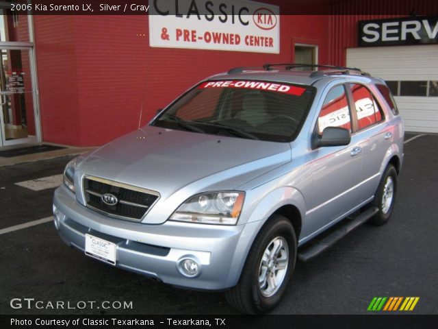 2006 Kia Sorento LX in Silver