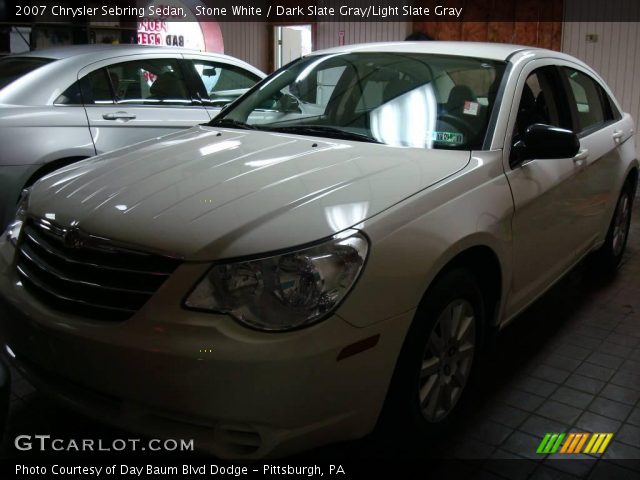 2007 Chrysler Sebring Sedan in Stone White