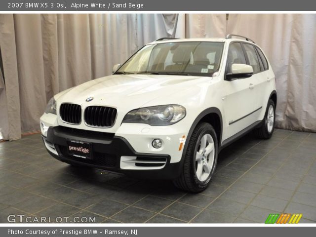 2007 BMW X5 3.0si in Alpine White