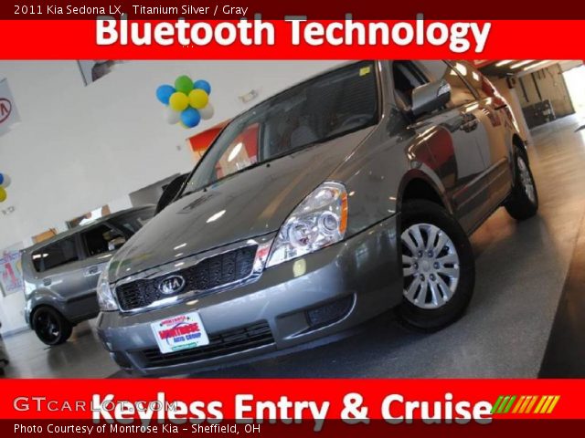 2011 Kia Sedona LX in Titanium Silver