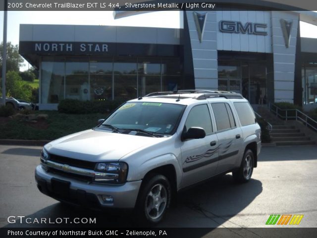 2005 Chevrolet TrailBlazer EXT LS 4x4 in Silverstone Metallic