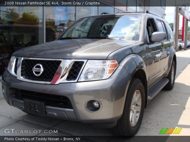 2008 Nissan Pathfinder SE 4x4 in Storm Gray