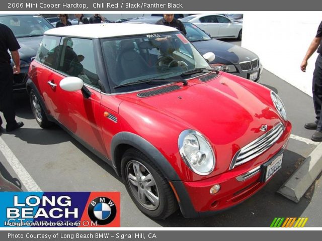 2006 Mini Cooper Hardtop in Chili Red