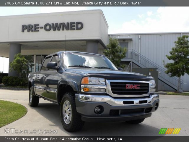 2006 GMC Sierra 1500 Z71 Crew Cab 4x4 in Stealth Gray Metallic