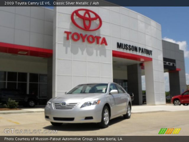 2009 Toyota Camry LE V6 in Classic Silver Metallic