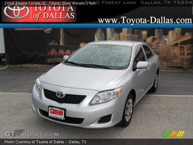 2009 Toyota Corolla LE in Classic Silver Metallic