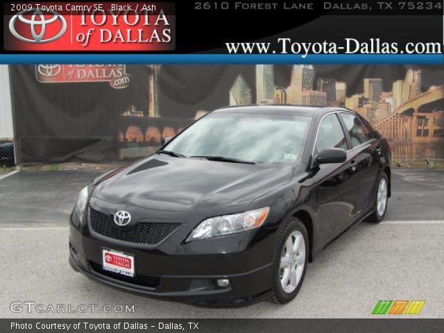 2009 Toyota Camry SE in Black