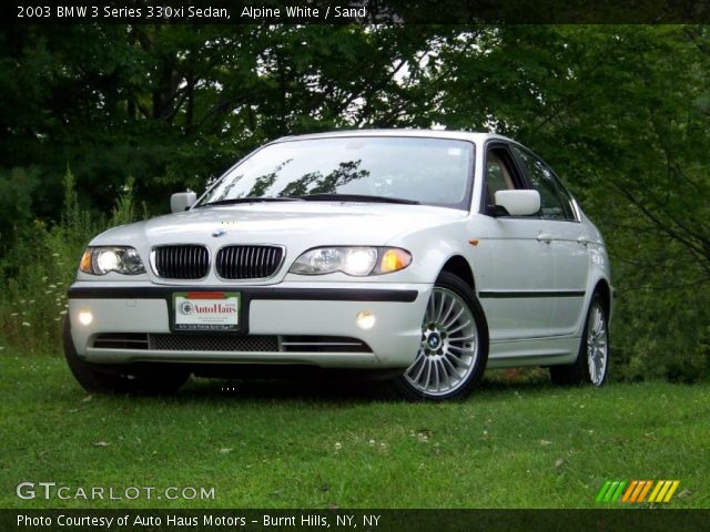 2003 BMW 3 Series 330xi Sedan in Alpine White