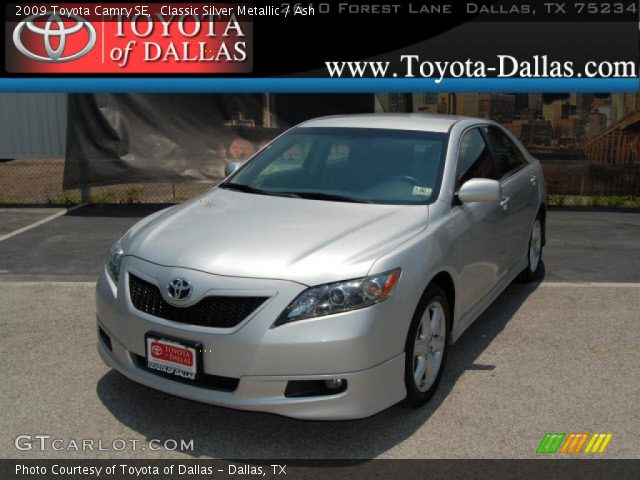 2009 Toyota Camry SE in Classic Silver Metallic