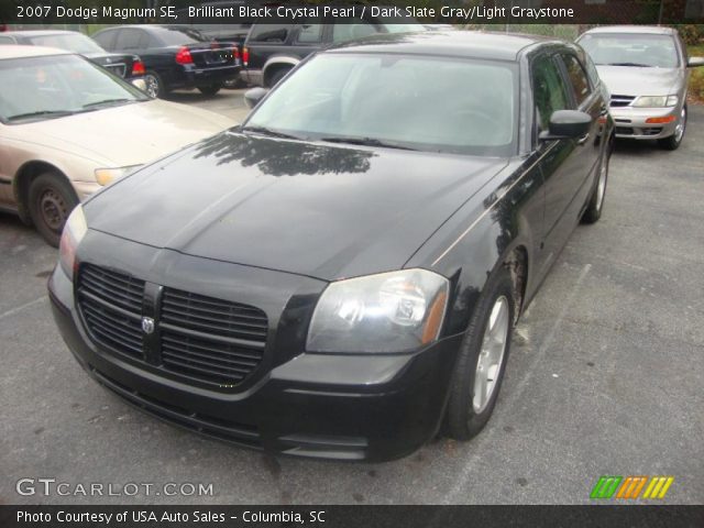 2007 Dodge Magnum SE in Brilliant Black Crystal Pearl