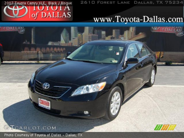 2007 Toyota Camry XLE in Black