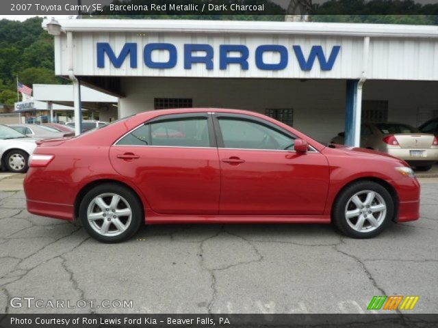 2007 Toyota Camry SE in Barcelona Red Metallic