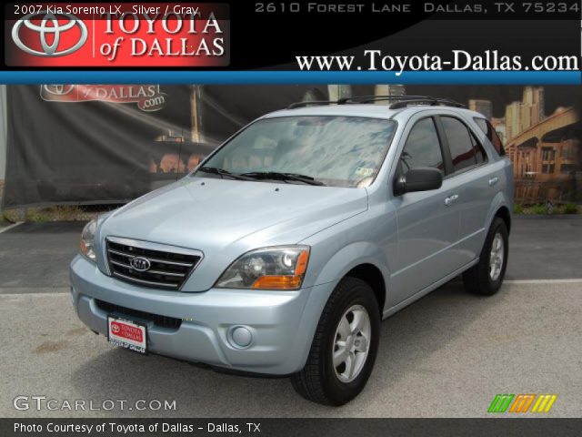 2007 Kia Sorento LX in Silver