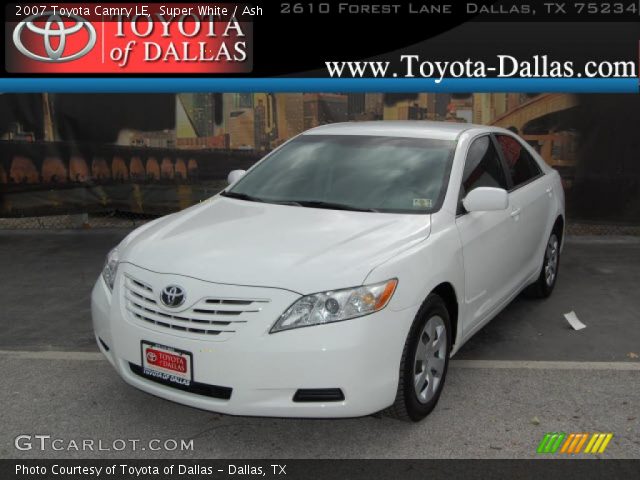 2007 Toyota Camry LE in Super White
