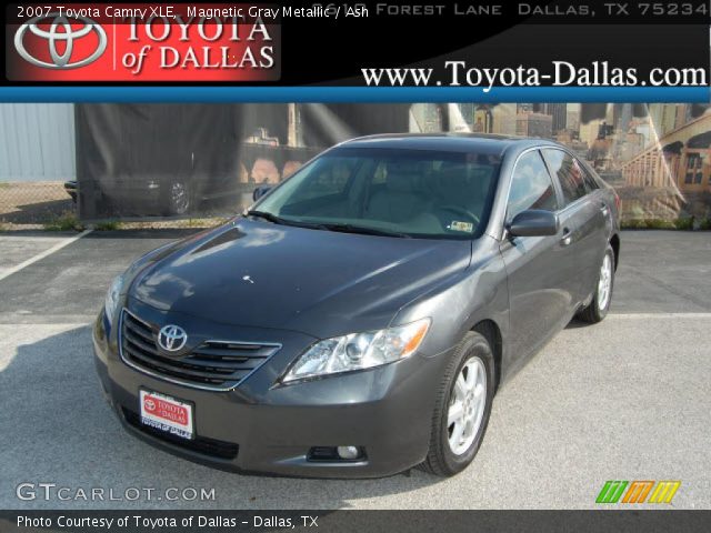 2007 Toyota Camry XLE in Magnetic Gray Metallic
