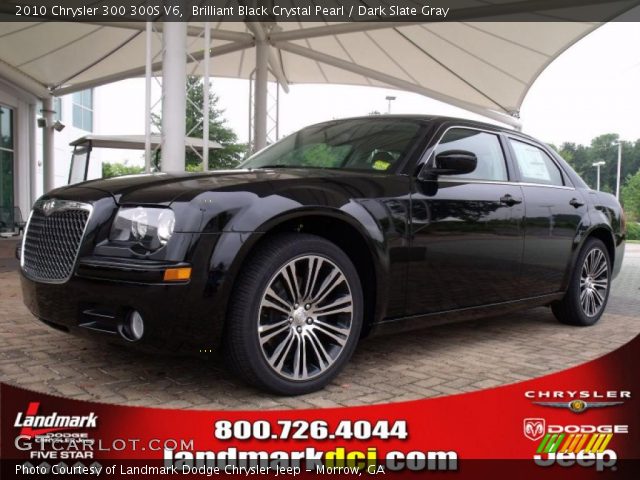 2010 Chrysler 300 300S V6 in Brilliant Black Crystal Pearl