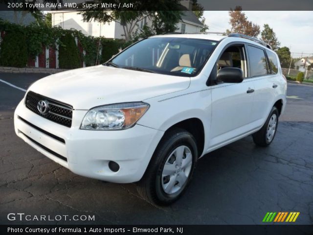 2006 Toyota RAV4 4WD in Super White