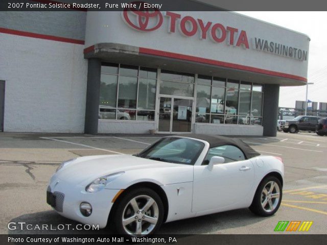 2007 Pontiac Solstice Roadster in Pure White