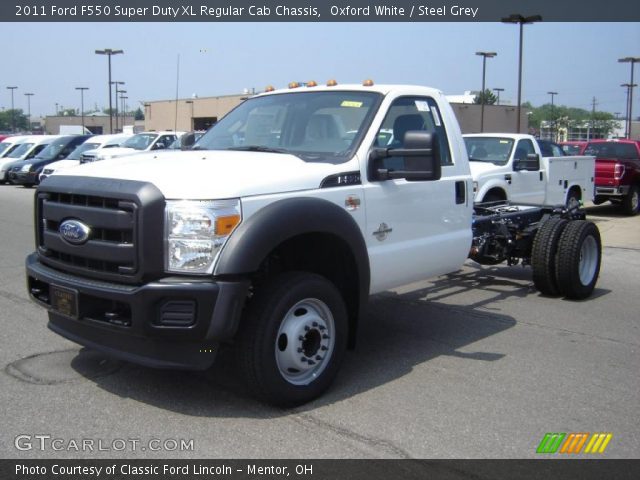 2011 Ford F550 Super Duty XL Regular Cab Chassis in Oxford White