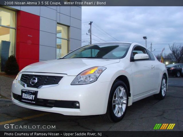2008 Nissan Altima 3.5 SE Coupe in Winter Frost Pearl