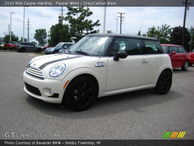 2010 Mini Cooper Hardtop in Pepper White