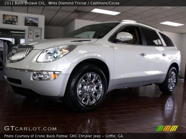 2011 Buick Enclave CXL in White Diamond Tricoat