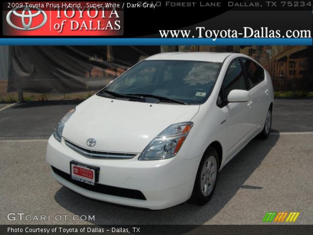 2009 Toyota Prius Hybrid in Super White