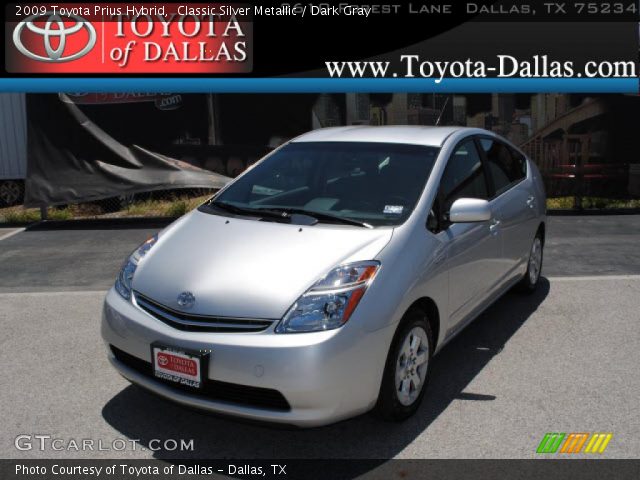 2009 Toyota Prius Hybrid in Classic Silver Metallic
