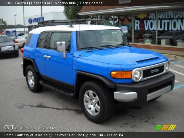 2007 Toyota FJ Cruiser 4WD in Voodoo Blue
