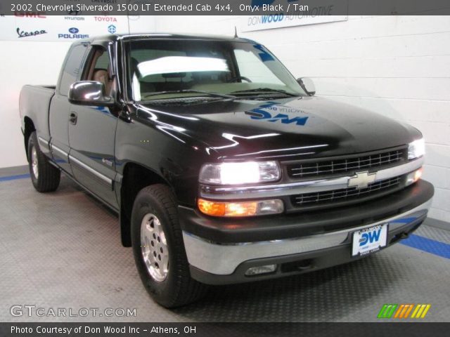 2002 Chevrolet Silverado 1500 LT Extended Cab 4x4 in Onyx Black