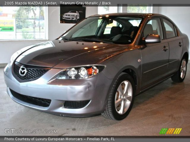 2005 Mazda MAZDA3 i Sedan in Titanium Gray Metallic