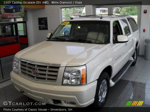 2005 Cadillac Escalade ESV AWD in White Diamond