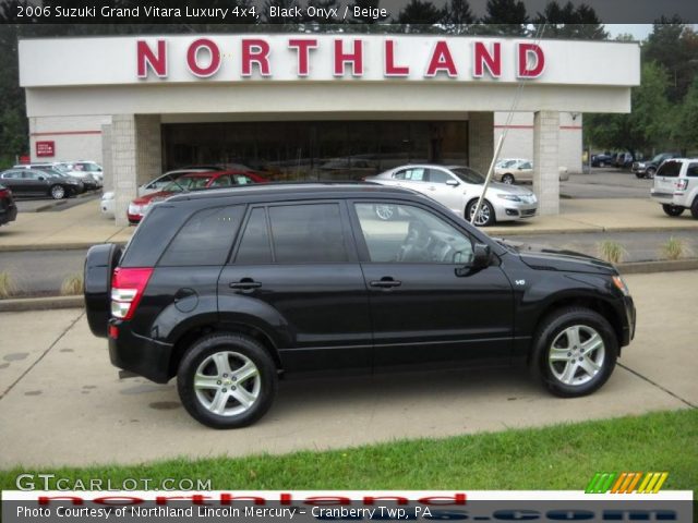 2006 Suzuki Grand Vitara Luxury 4x4 in Black Onyx