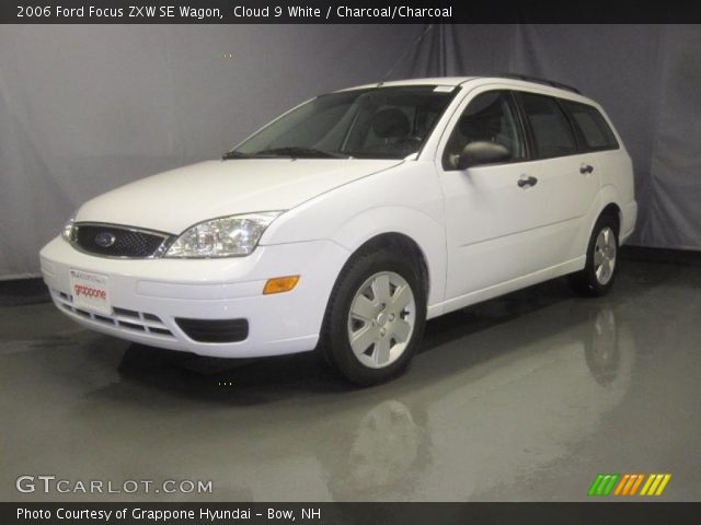 2006 Ford Focus ZXW SE Wagon in Cloud 9 White