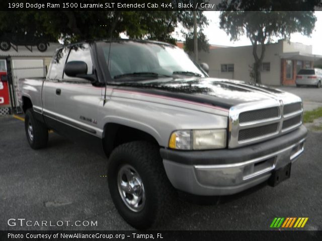 1998 Dodge Ram 1500 Laramie SLT Extended Cab 4x4 in Black