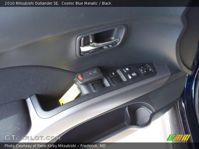 2010 Mitsubishi Outlander SE in Cosmic Blue Metallic