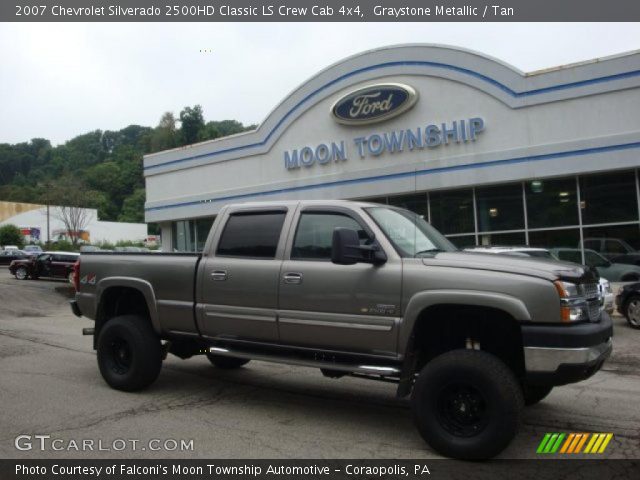 2007 Chevrolet Silverado 2500HD Classic LS Crew Cab 4x4 in Graystone Metallic