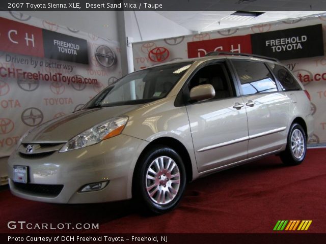 2007 Toyota Sienna XLE in Desert Sand Mica