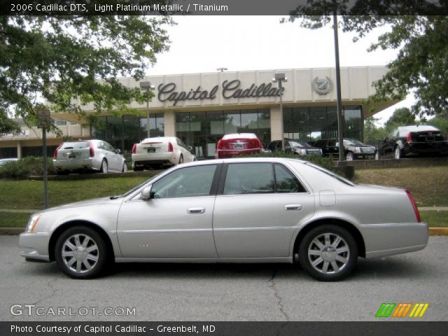 2006 Cadillac DTS  in Light Platinum Metallic