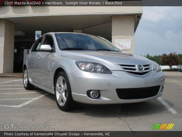 2005 Mazda MAZDA3 s Hatchback in Sunlight Silver Metallic