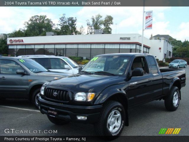 2004 Toyota Tacoma V6 TRD Xtracab 4x4 in Black Sand Pearl