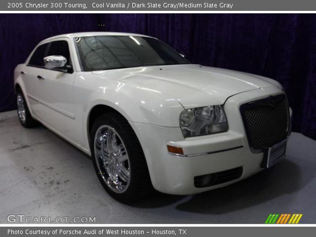 2005 Chrysler 300 Touring in Cool Vanilla