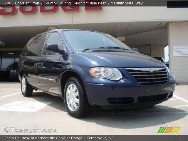2005 Chrysler Town & Country Touring in Midnight Blue Pearl