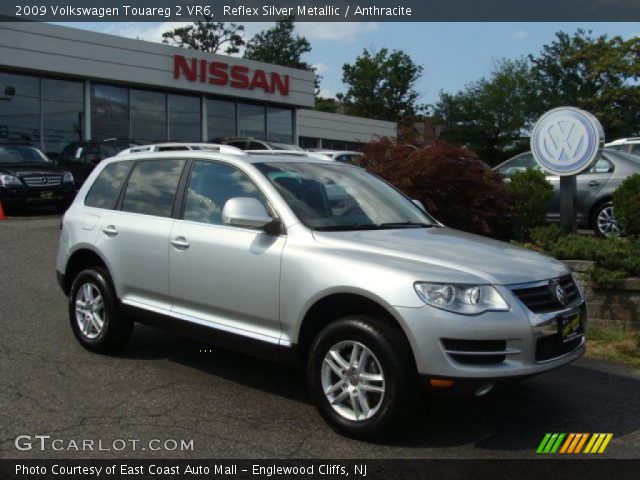 2009 Volkswagen Touareg 2 VR6 in Reflex Silver Metallic