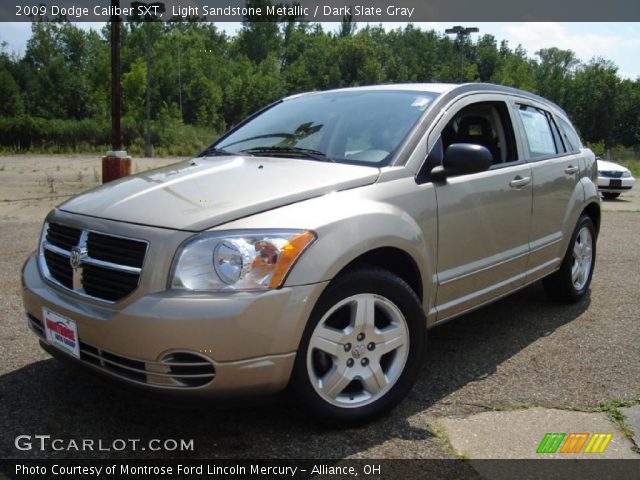 2009 Dodge Caliber SXT in Light Sandstone Metallic