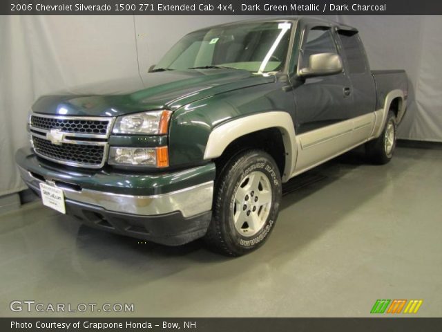 2006 Chevrolet Silverado 1500 Z71 Extended Cab 4x4 in Dark Green Metallic