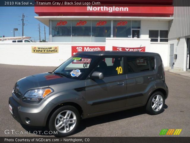 2010 Kia Soul + in Titanium Gray