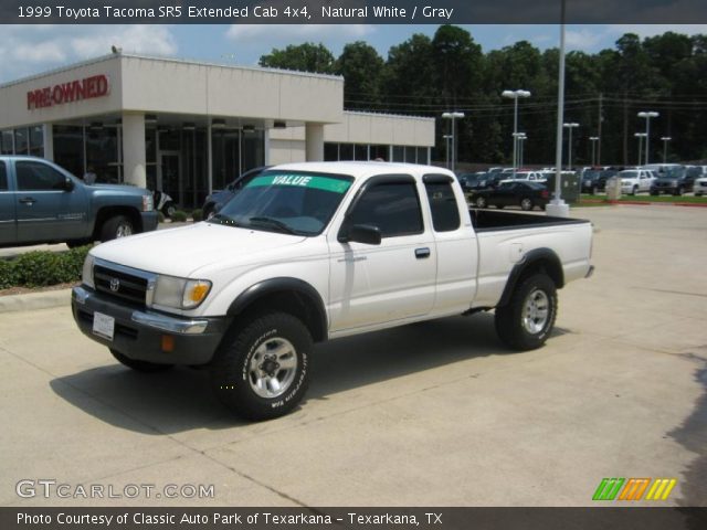 1999 Toyota Tacoma SR5 Extended Cab 4x4 in Natural White