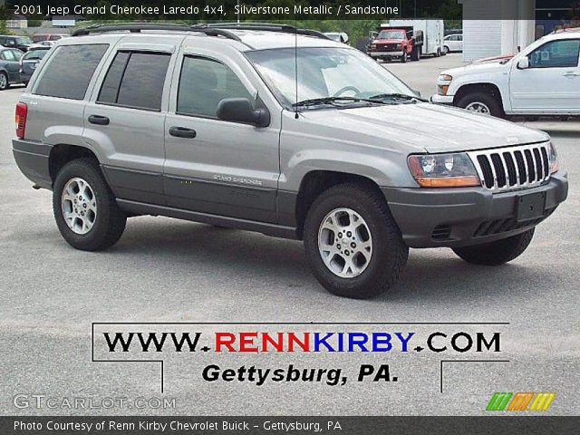 2001 Jeep Grand Cherokee Laredo 4x4 in Silverstone Metallic